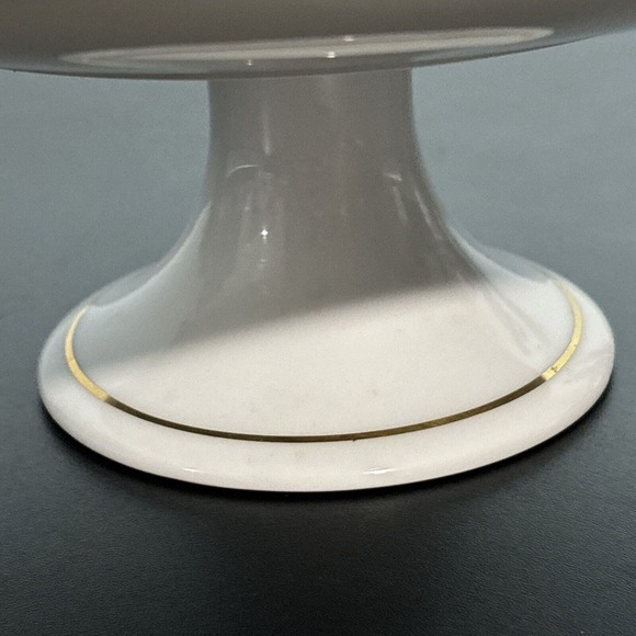 Christmas Eve by The Salem Collection pedestal cake plate - Picture 6 of 8